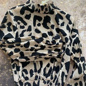 Leopard print top Glam brand . Worn once